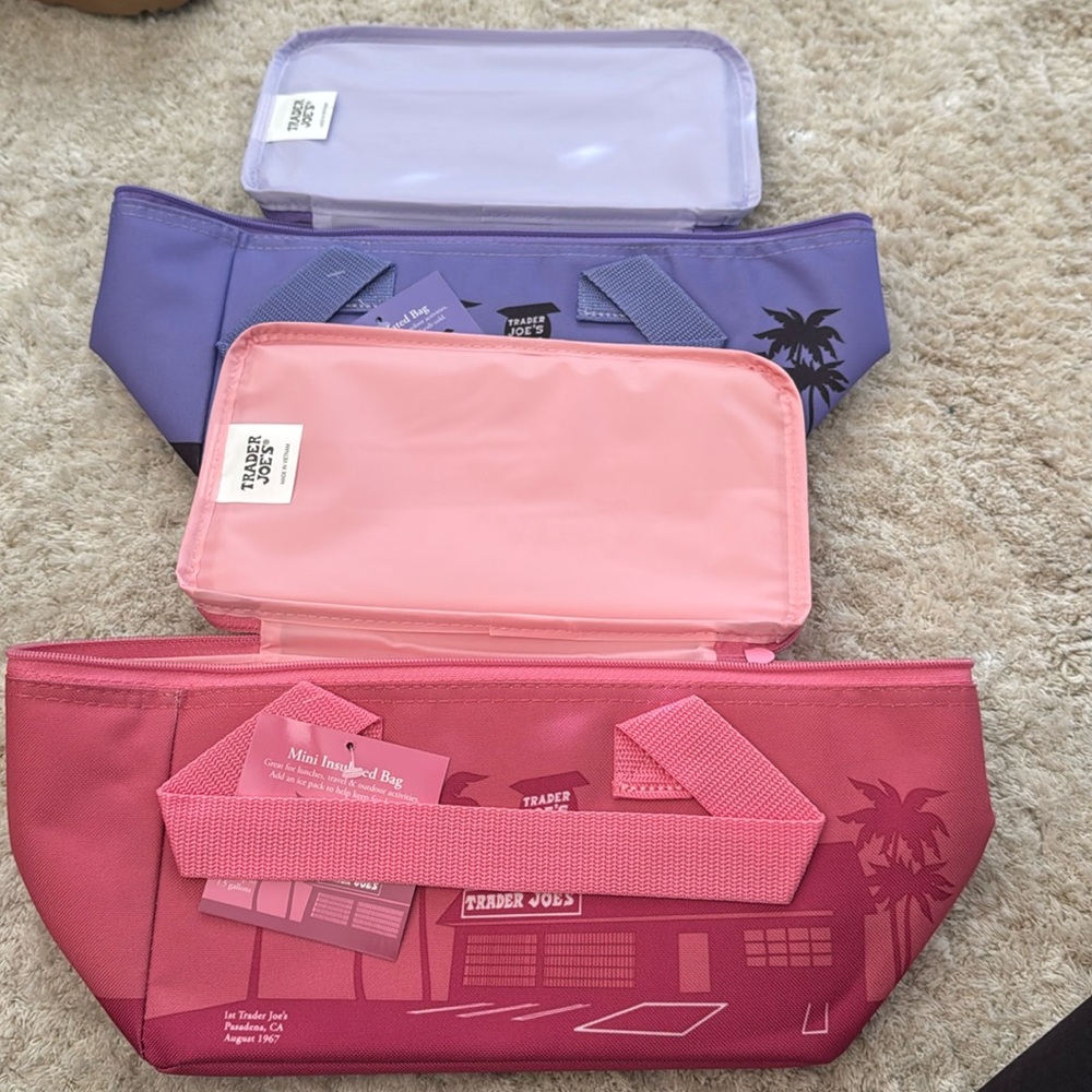 Trader Joe’s Valentine’s Day Release Mini Cooler Insulated Bag Lunch Box bundle